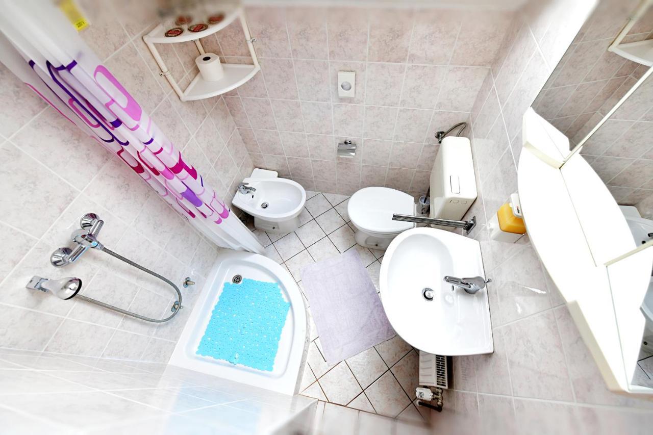 Guesthouse Ante Hodak Selište Drežničko Buitenkant foto